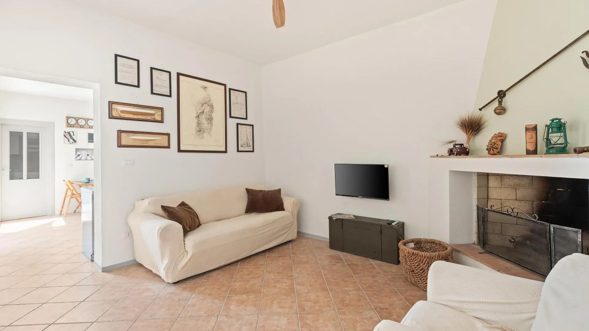 I Tre Nuraghi Villa Tresnuraghes 0*,  Italien