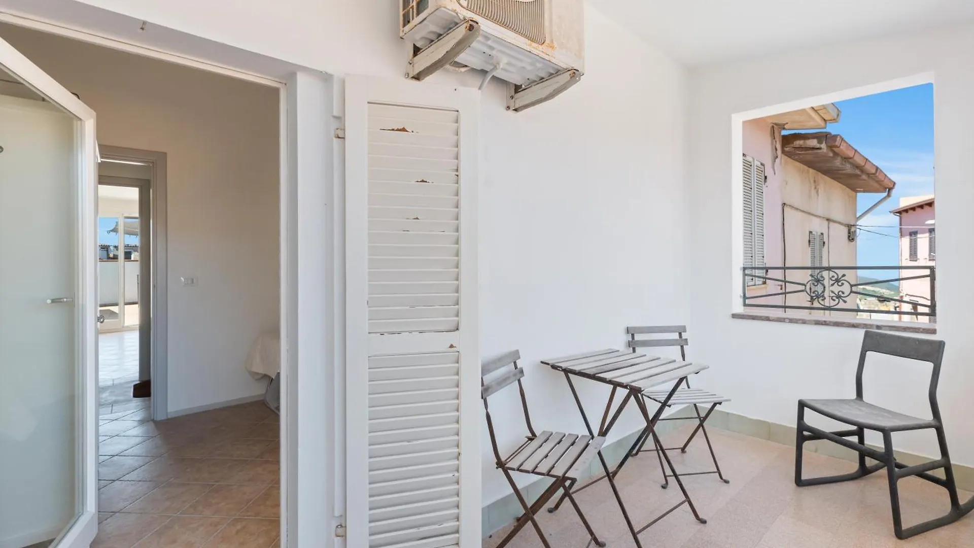 I Tre Nuraghi Villa Tresnuraghes 0*,  Italien